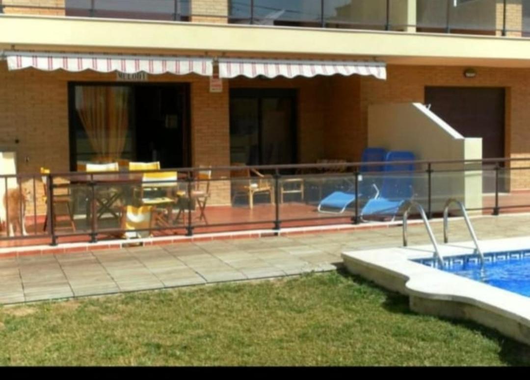 Apartamento Con Terraza Y Acceso Directo A La Piscina Y A 50 M De La Playa Miami Platja  Habitación foto